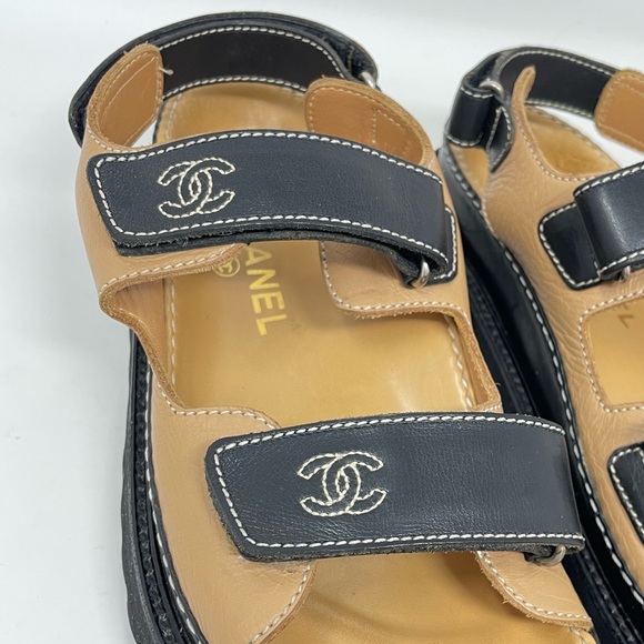 Chanel Dad Sandals Vintage 1999 - Picture 9 of 13